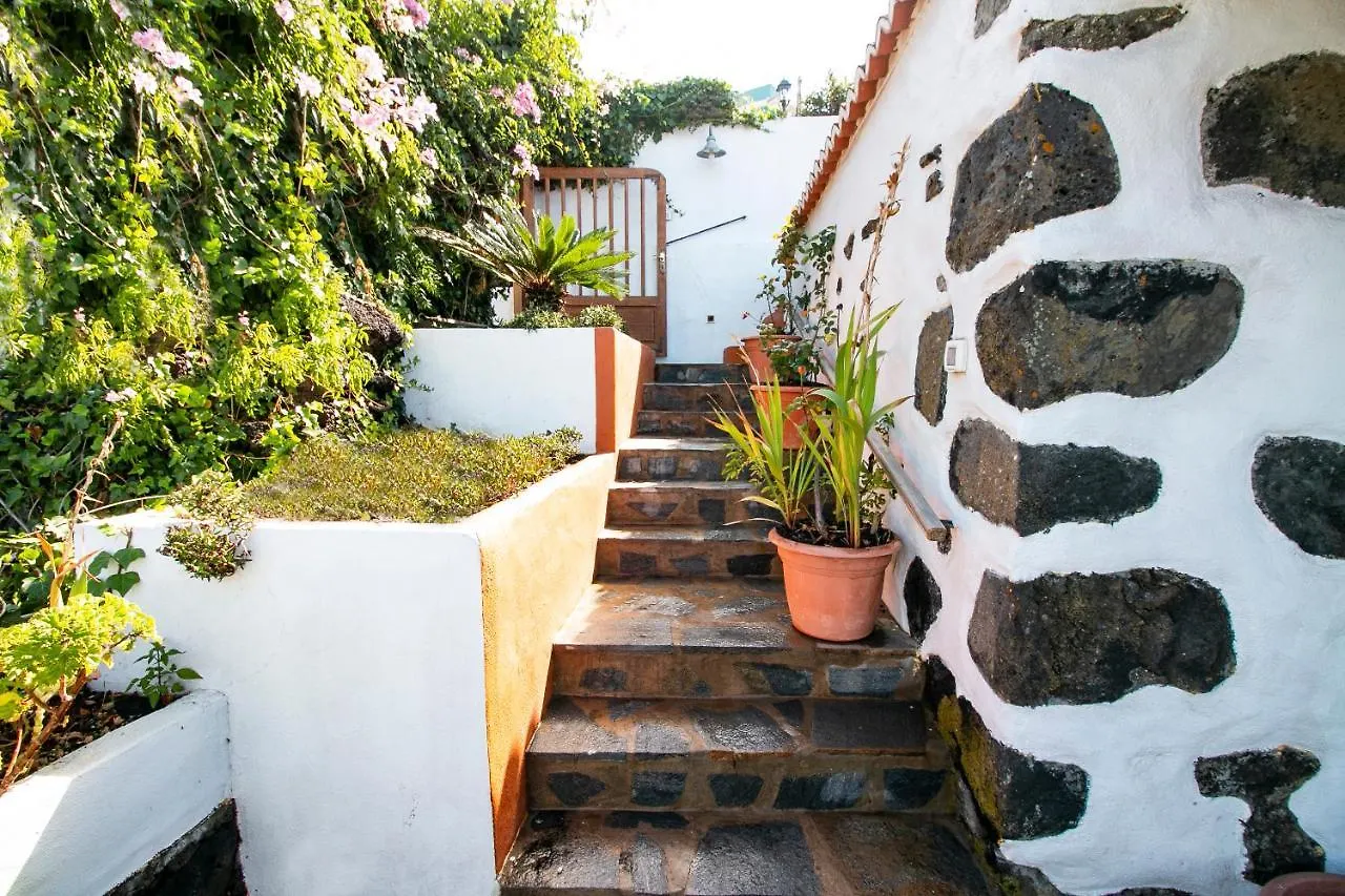 Casas Los Alisios II Los Quemados 0*,