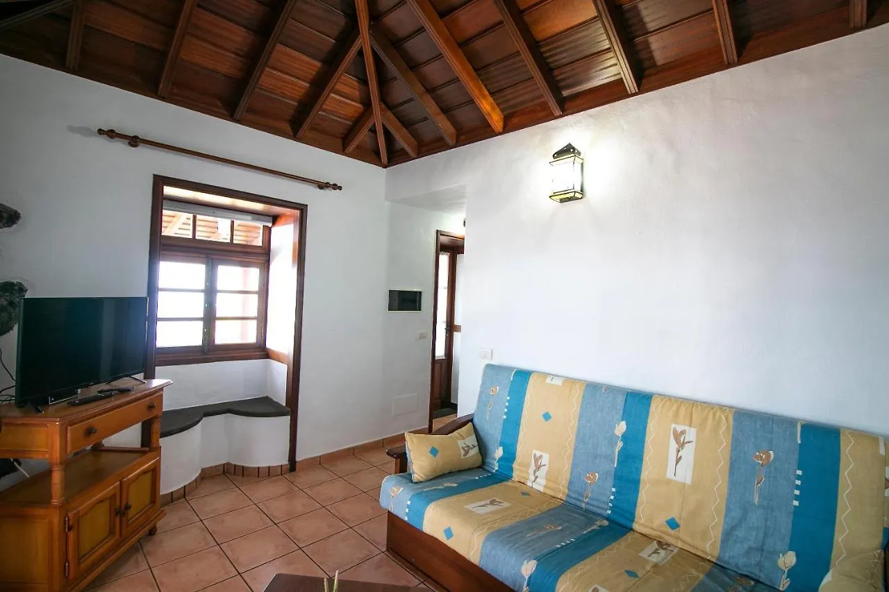 Casas Los Alisios II Los Quemados Holiday home
